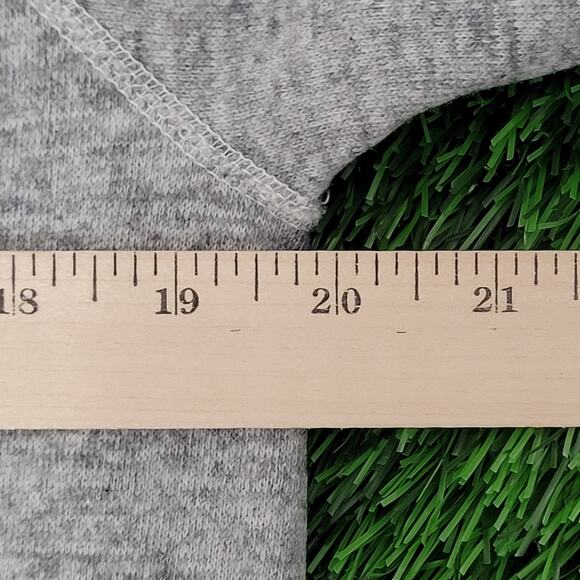 Vintage 80s Skater Teddy-Bear Sweatshirt Womens S/M 20x24 Baggy Crop - Picture 13 of 14